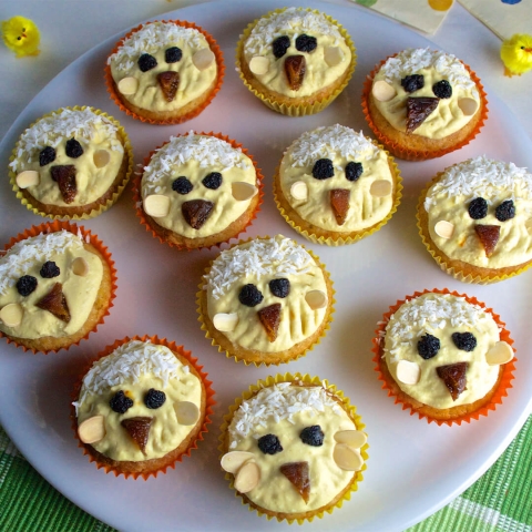 Easter Chick Cupcakes